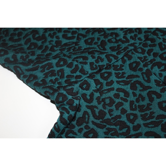 Classis Bodice Solid Dress - Picture 3 of 10